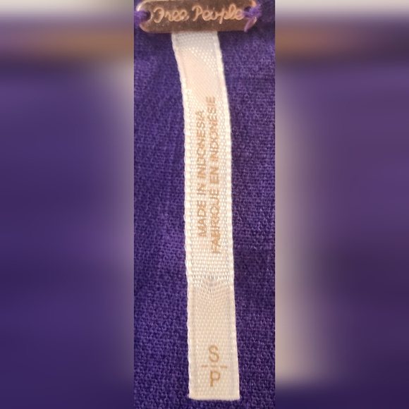 FREE PEOPLE. Size S/P.  Cold-Shoulder Purple Long-Sleeve Tunic Swing Dress. $18 - Picture 16 of 16